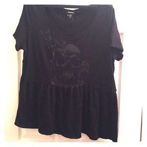 Skull top torrid